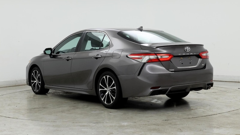 2019 Toyota Camry SE 2