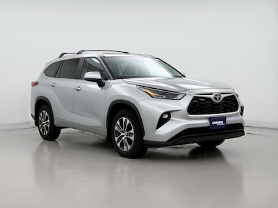 2023 Toyota Highlander XLE -
                Dulles, VA