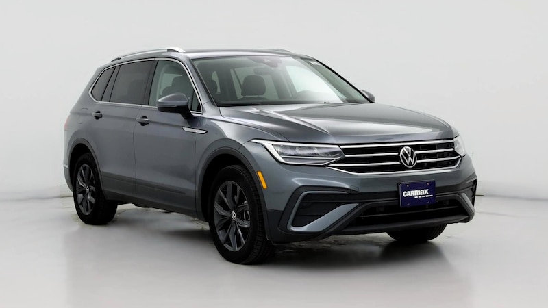 2023 Volkswagen Tiguan SE Hero Image