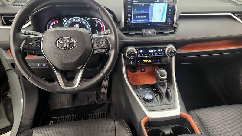 2019 Toyota RAV4 Adventure 9