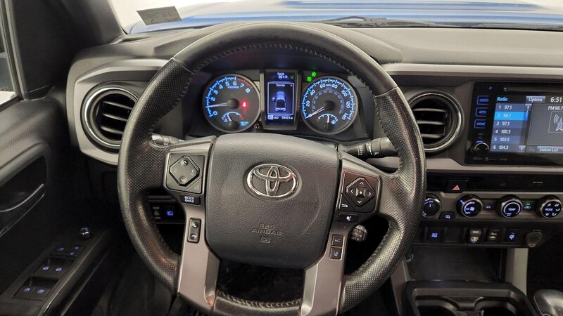 2018 Toyota Tacoma TRD Sport 10