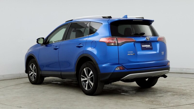 2016 Toyota RAV4 XLE 2