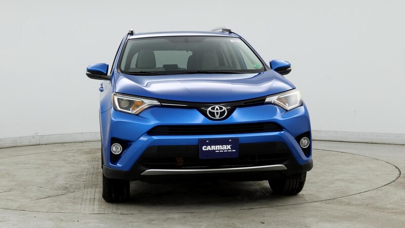 2016 Toyota RAV4 XLE 5