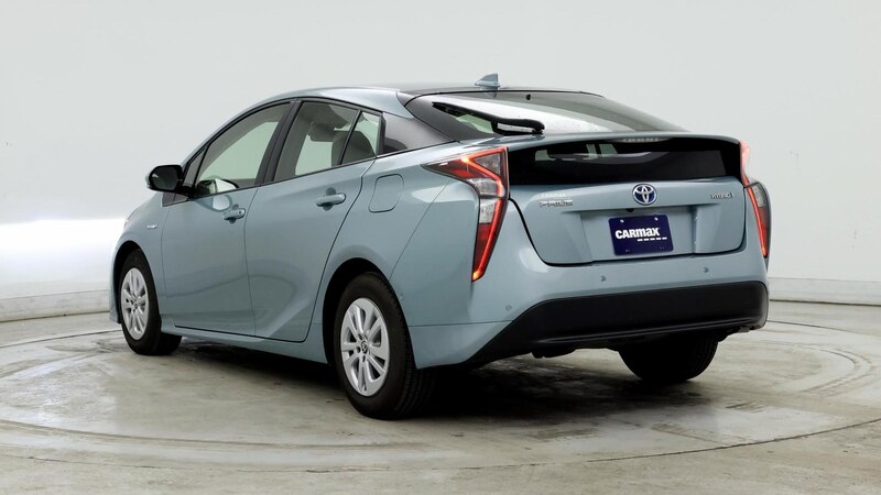 2017 Toyota Prius Three 2