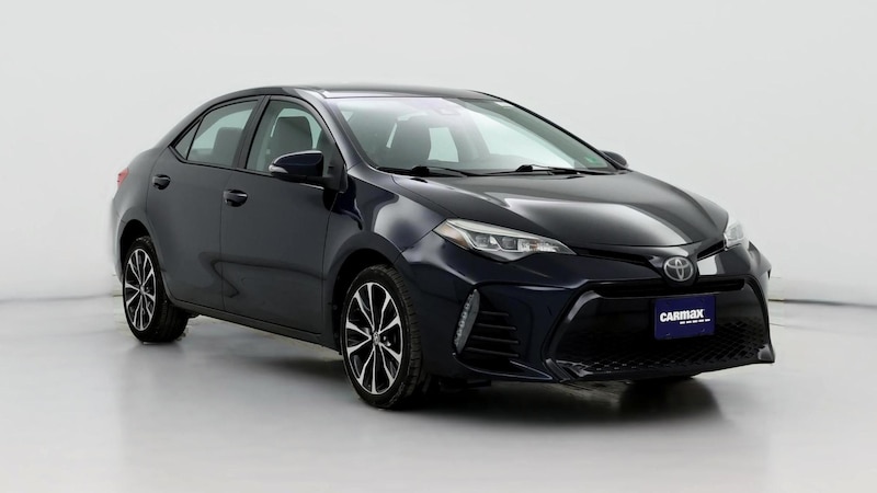 2018 Toyota Corolla SE Hero Image