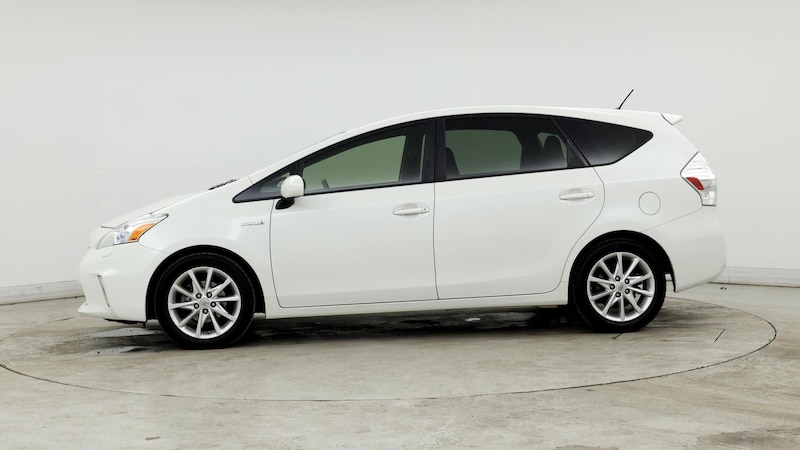 2013 Toyota Prius v Five 3