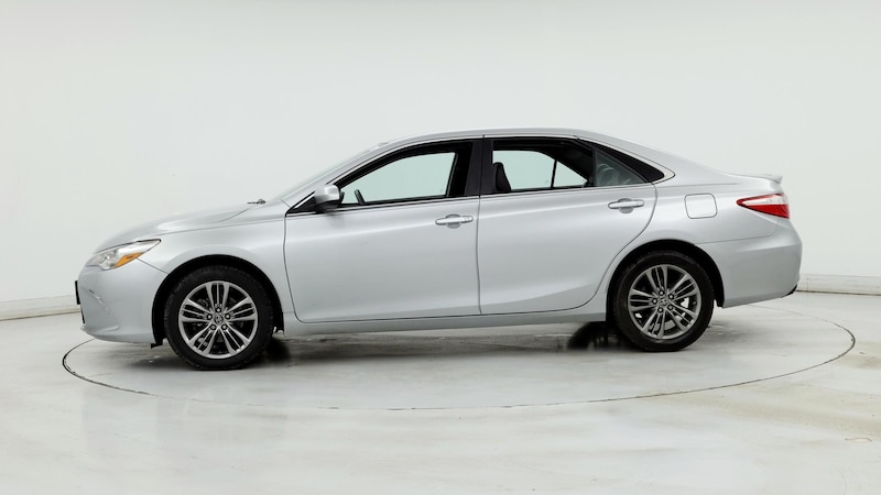 2017 Toyota Camry SE 3