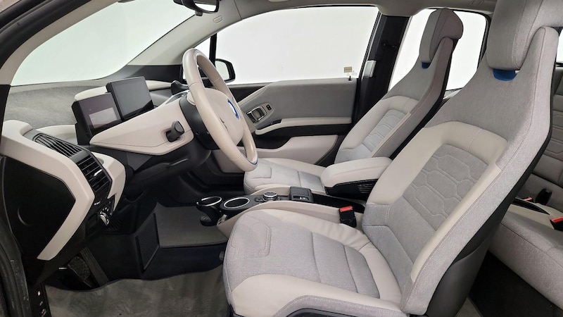 2015 BMW i3 Mega World 11