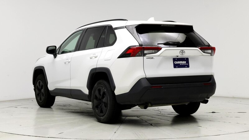 2019 Toyota RAV4 LE 2