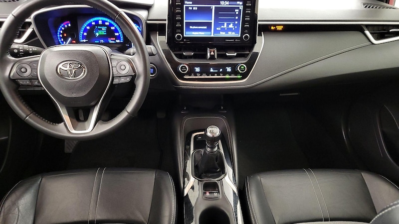 2022 Toyota Corolla XSE 9