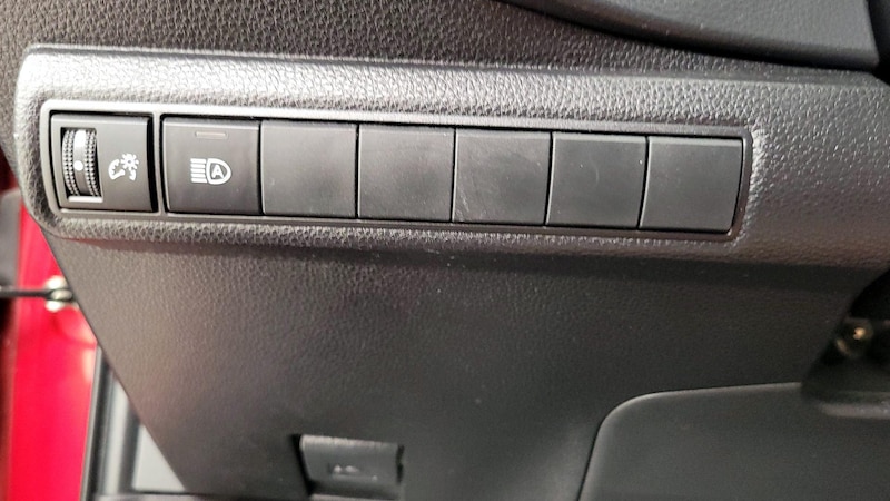 2022 Toyota Corolla XSE 13