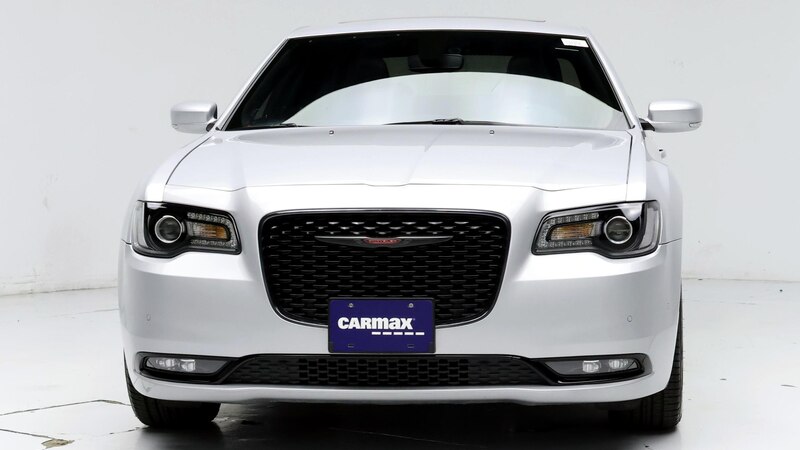 2023 Chrysler 300 S 5