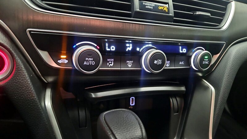 2020 Honda Accord LX 16