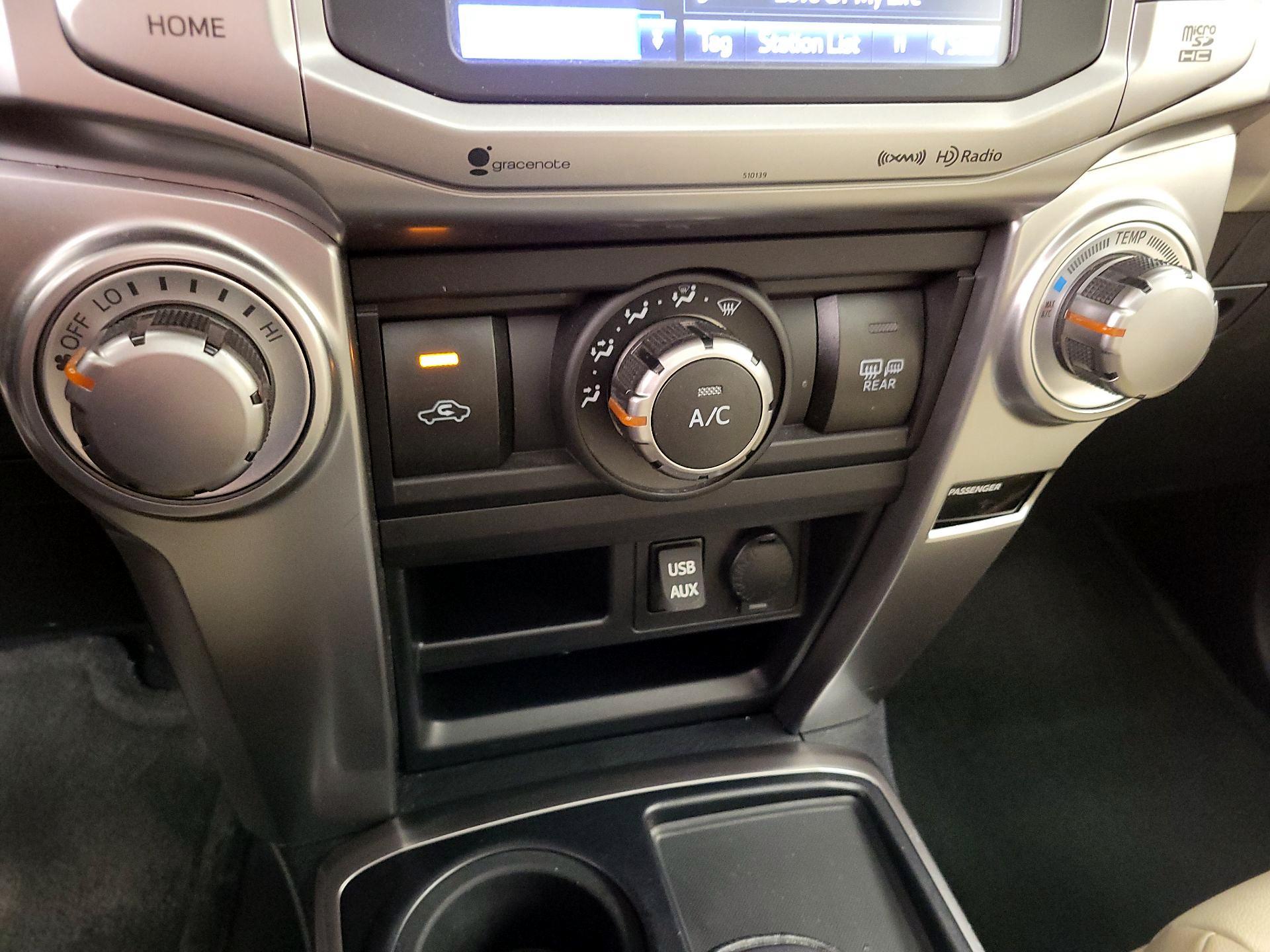 Thumbnail: 2016 Toyota 4Runner - 16