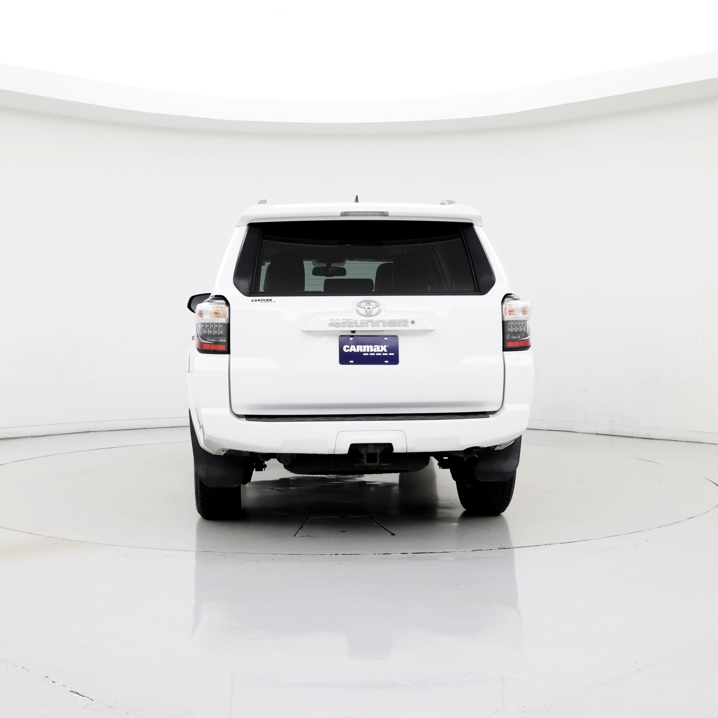 Thumbnail: 2016 Toyota 4Runner - 6