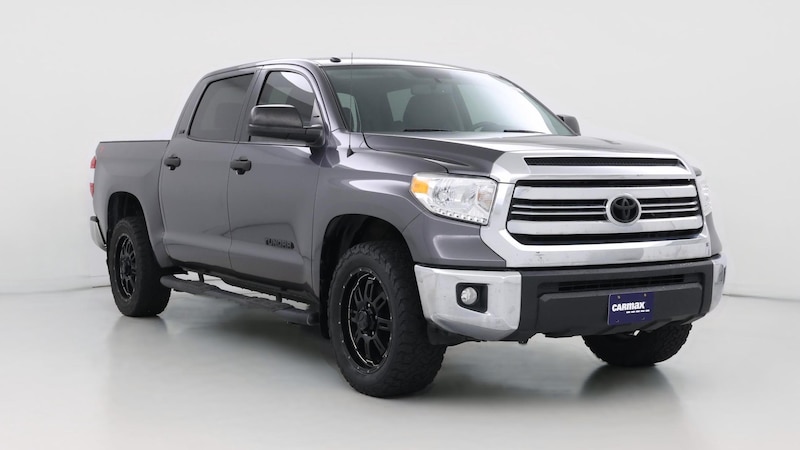 2017 Toyota Tundra SR5 Hero Image