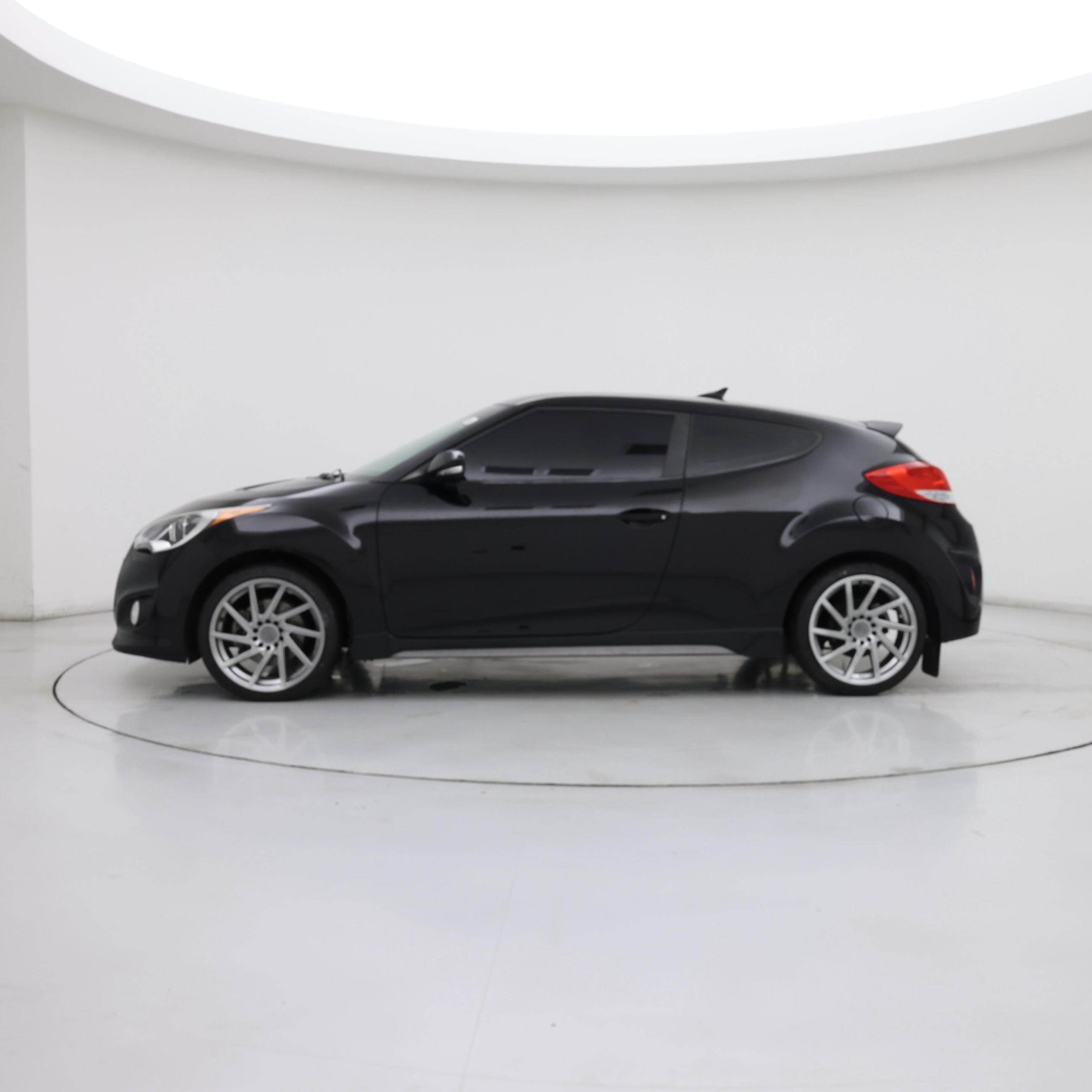 Thumbnail: 2015 Hyundai Veloster - 3