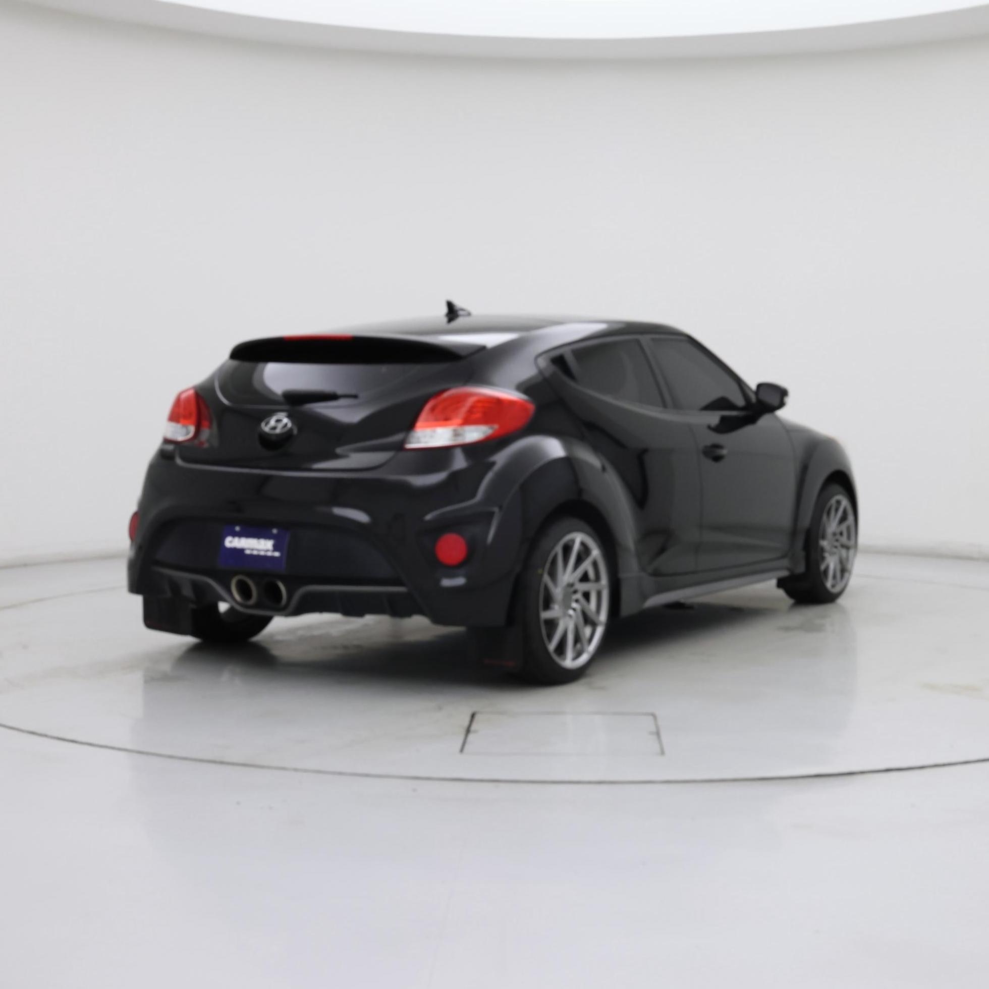 Thumbnail: 2015 Hyundai Veloster - 8