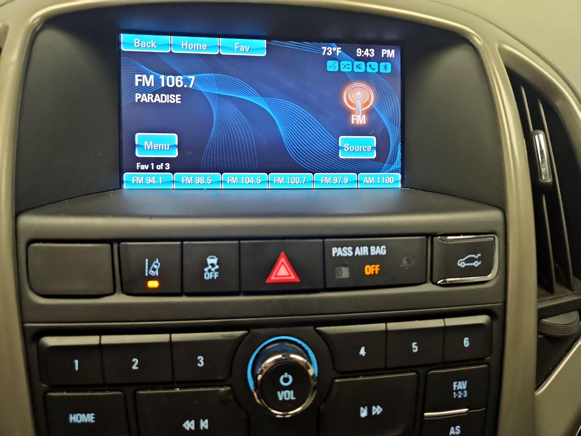 Thumbnail: 2014 Buick Verano - 15