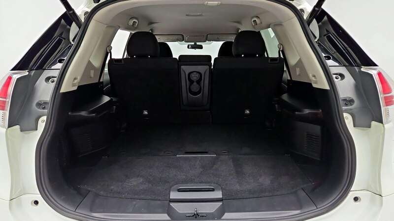 2015 Nissan Rogue S 21