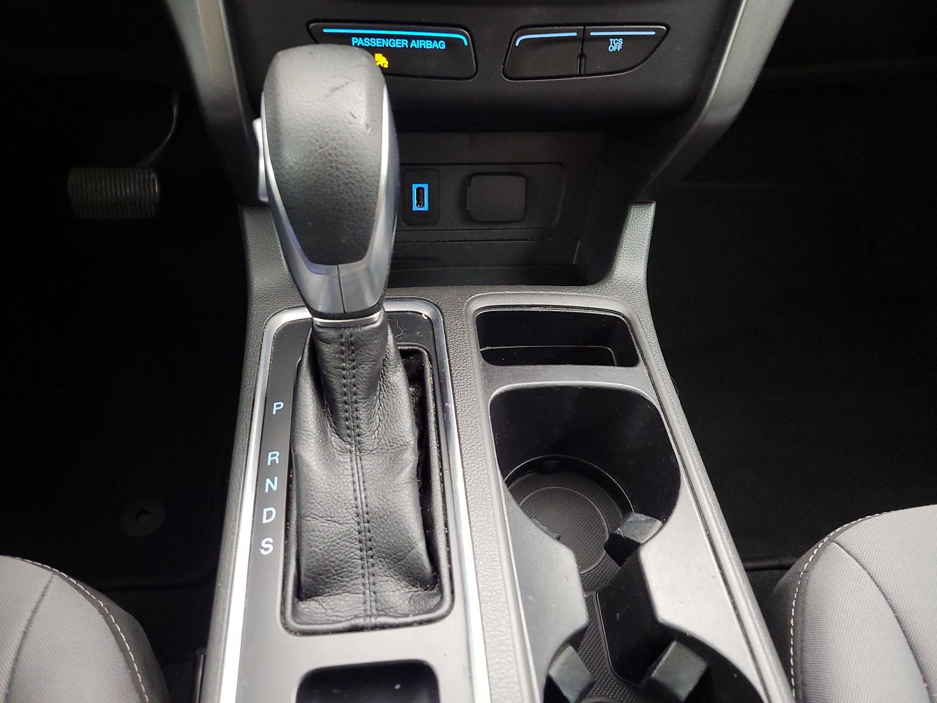 Thumbnail: 2017 Ford Escape - 17