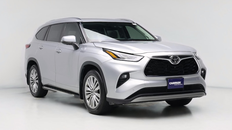 2023 Toyota Highlander Platinum Hero Image