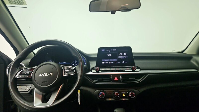 2023 Kia Forte LXS 9