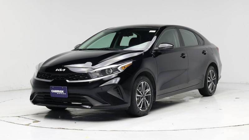 2023 Kia Forte LXS 4