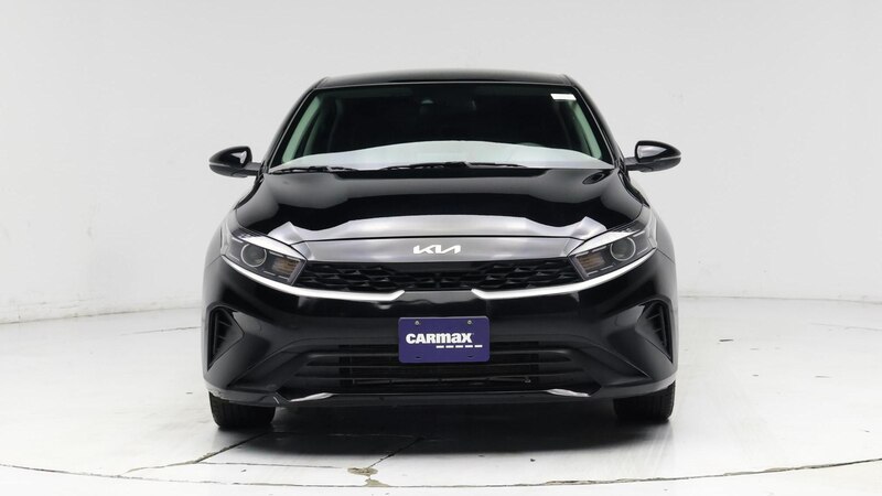 2023 Kia Forte LXS 5