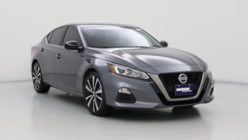 2019 Nissan Altima SR Hero Image