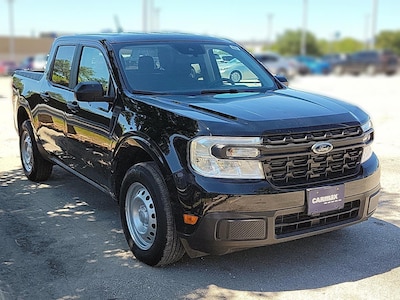 Black 2024 Ford Maverick XL