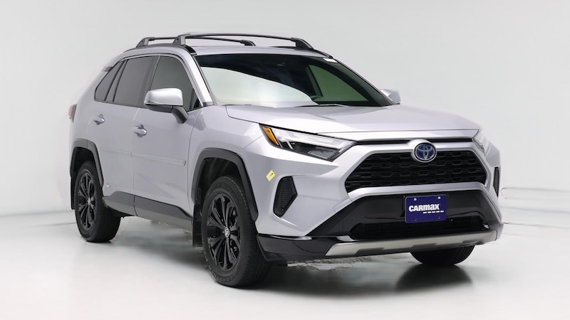 2024 Toyota RAV4 SE Hero Image