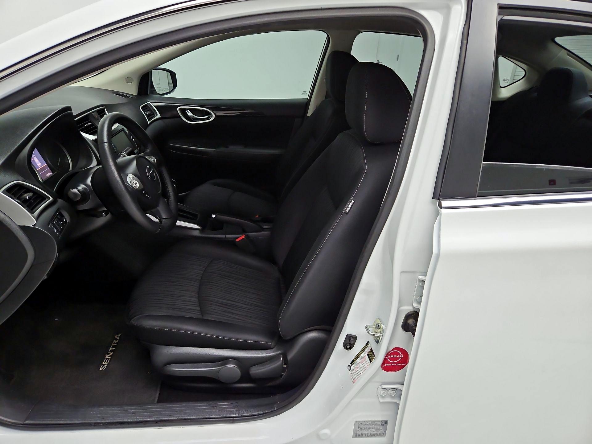 Thumbnail: 2019 Nissan Sentra - 11