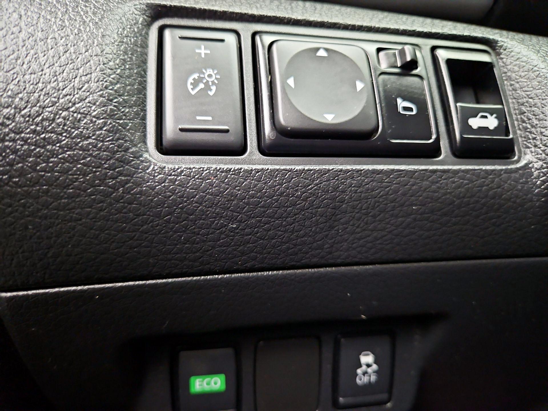 Thumbnail: 2019 Nissan Sentra - 13