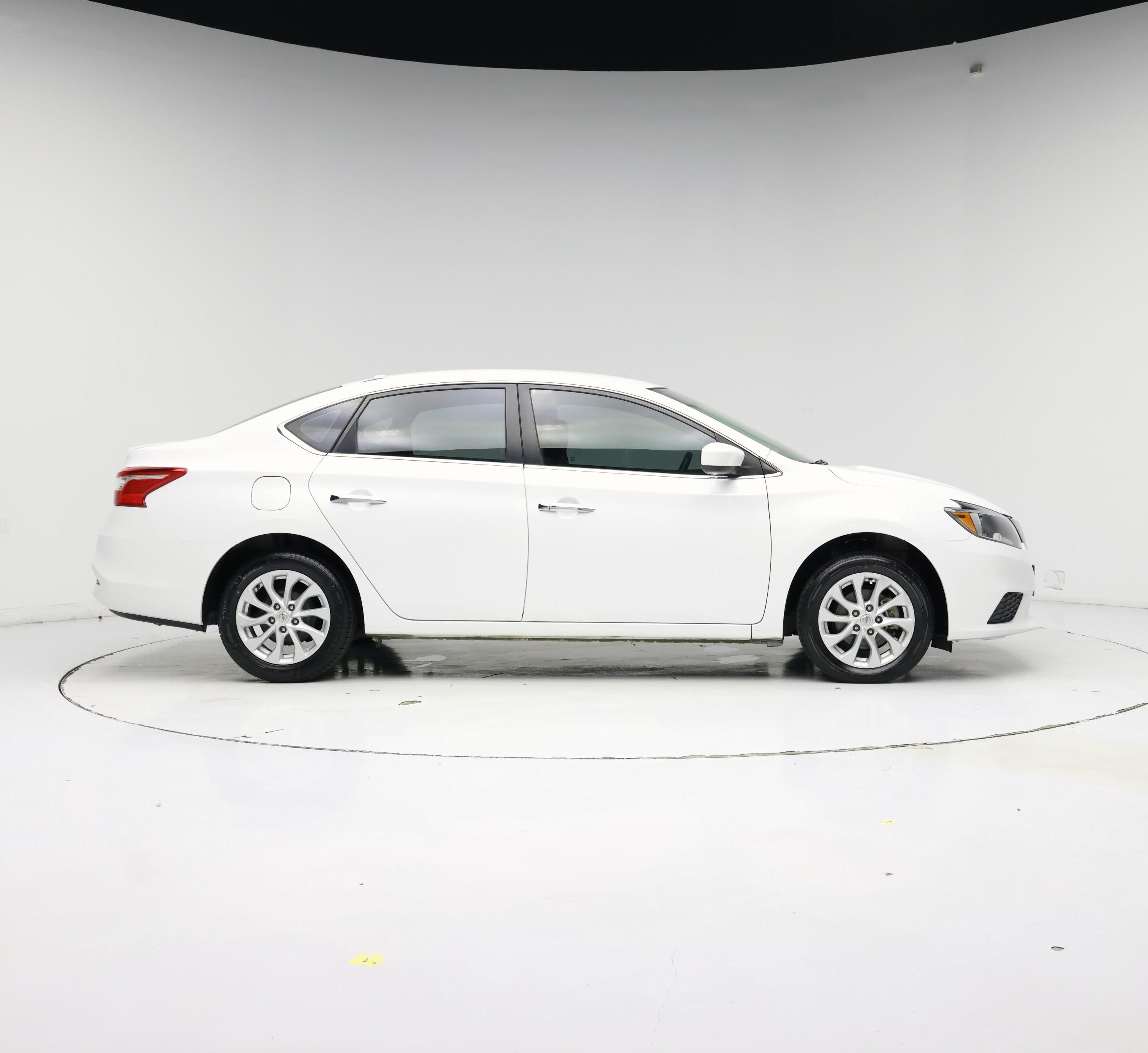 Thumbnail: 2019 Nissan Sentra - 7