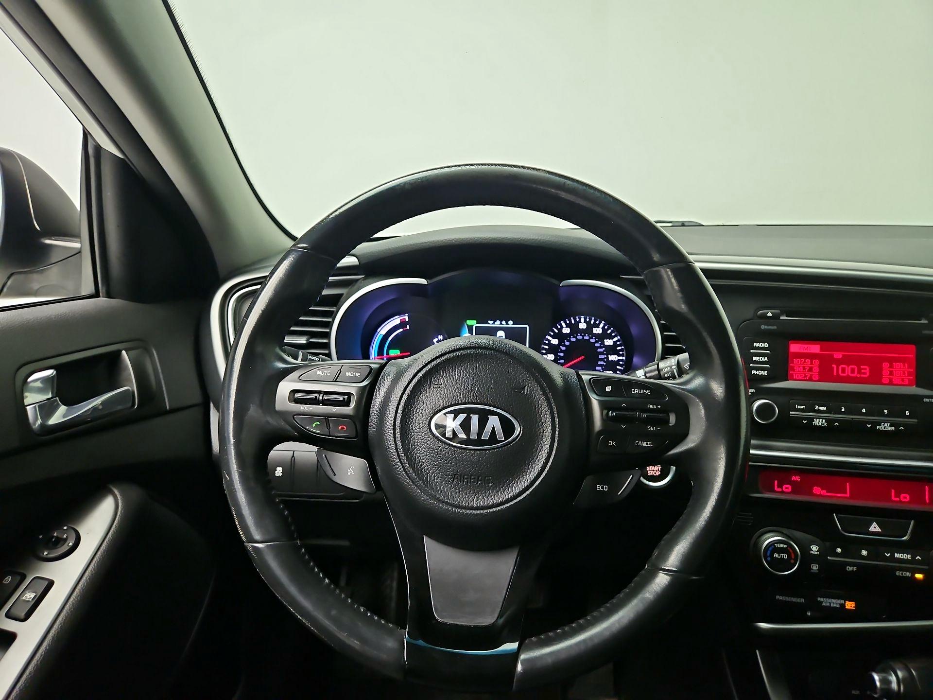 Thumbnail: 2014 Kia Optima - 10