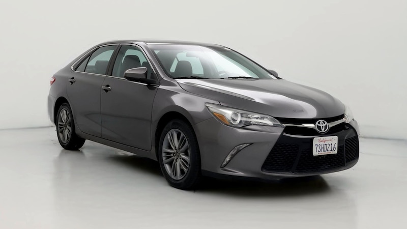 2016 Toyota Camry SE Hero Image