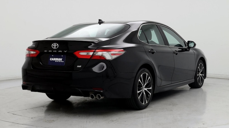 2019 Toyota Camry SE 8