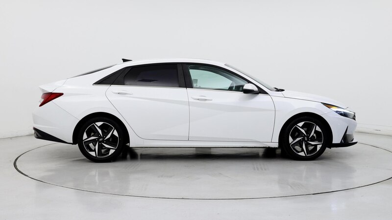 2022 Hyundai Elantra Limited Edition 7