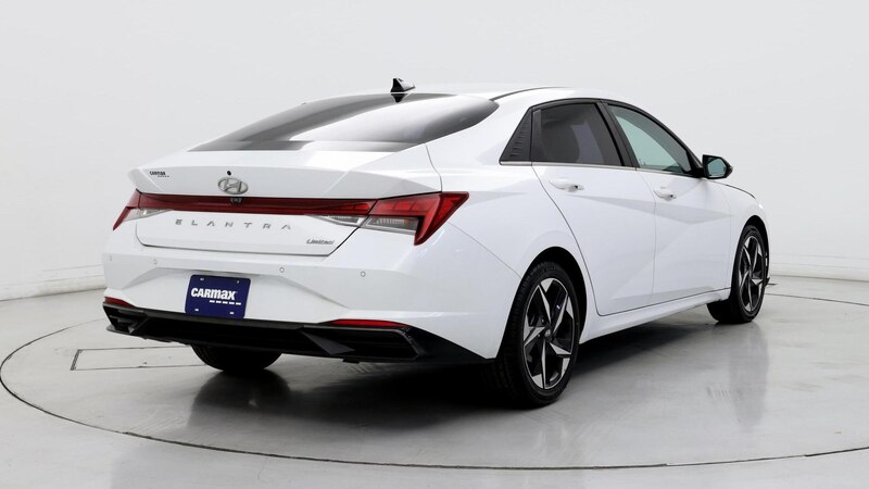 2022 Hyundai Elantra Limited Edition 8