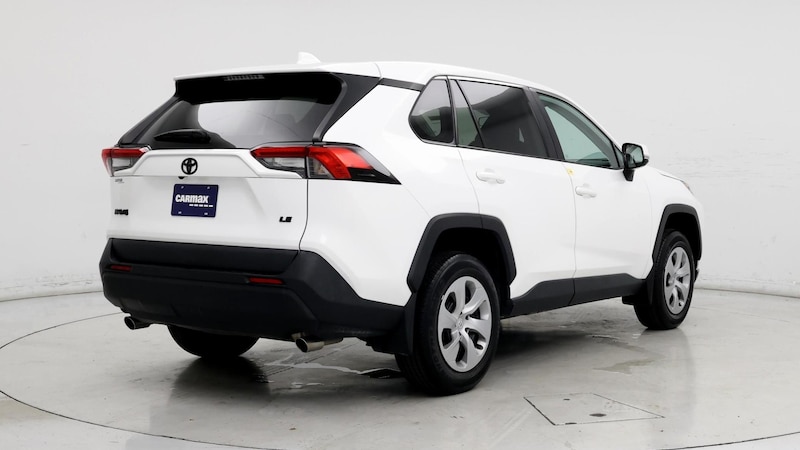 2022 Toyota RAV4 LE 8