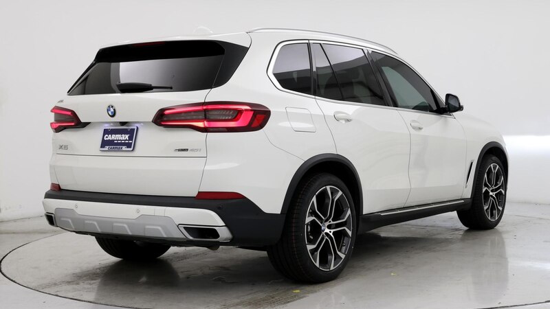 2022 BMW X5 sDrive40i 8