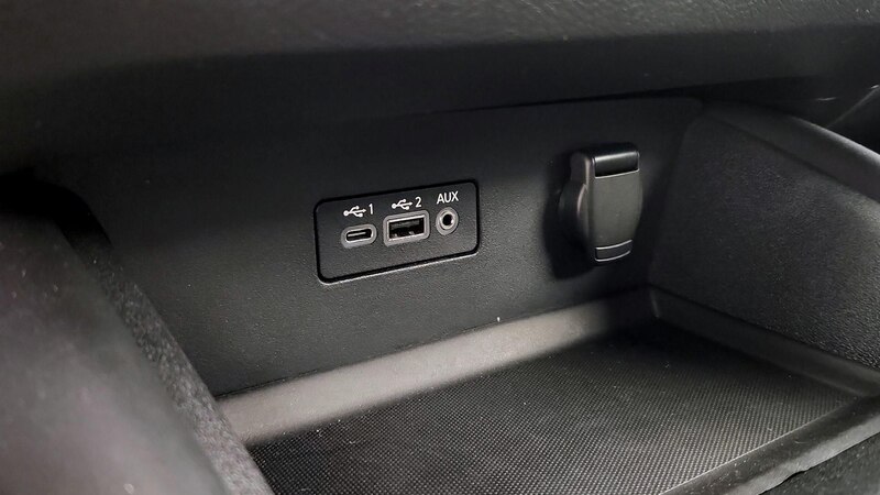 2019 Nissan Altima SR 18