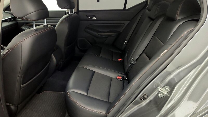 2019 Nissan Altima SR 19