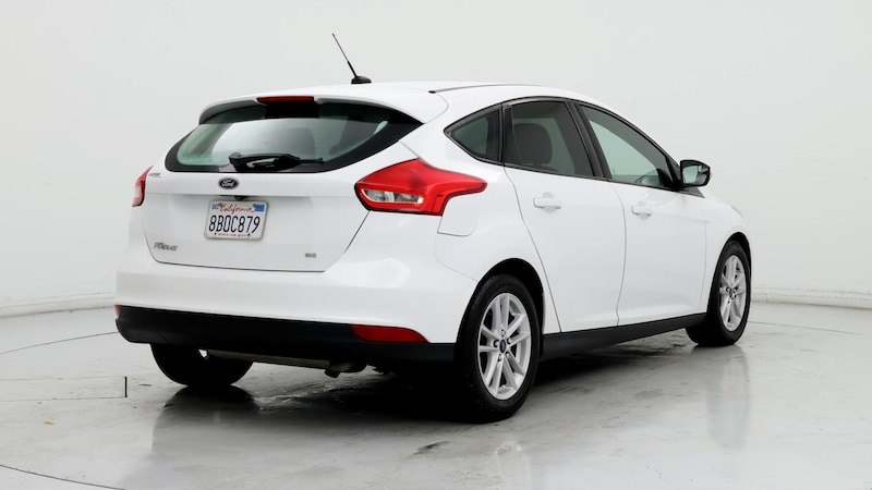 2017 Ford Focus SE 8