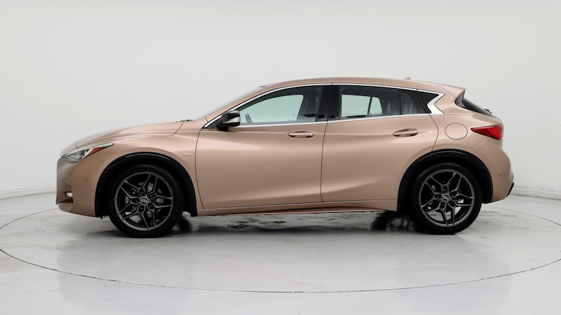 2017 INFINITI QX30 Sport 3