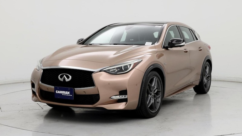 2017 INFINITI QX30 Sport 4