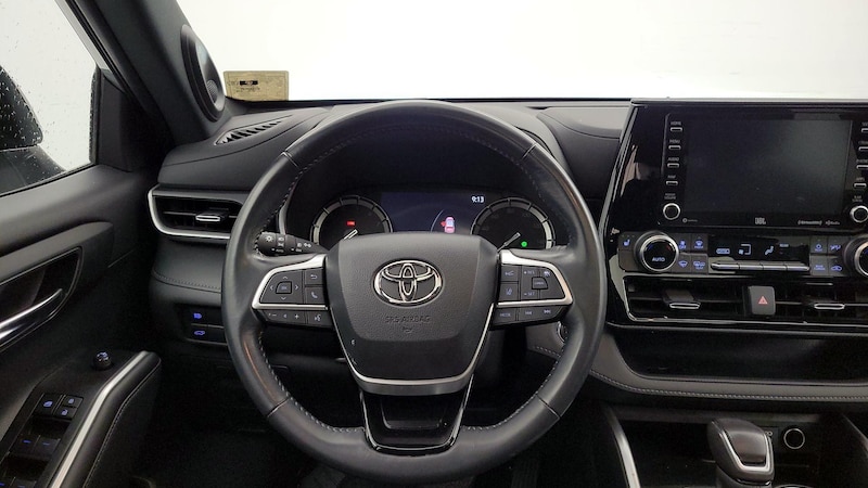 2022 Toyota Highlander XSE 10