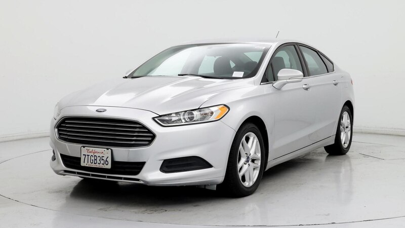 2016 Ford Fusion SE 4