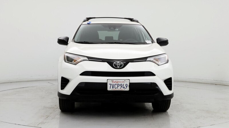 2017 Toyota RAV4 LE 5